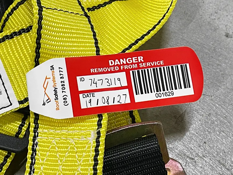 danger-bat-tag-barcode-roof-safety